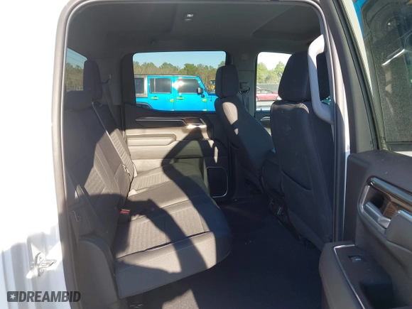 2022 Chevrolet Silverado 1500 LT with VIN 1GCPDKEKXNZ606711, listed as a IAAI auction lot 41698884 with 34,820 mi miles. Bid and sale history available at carsss.com. Image 8.