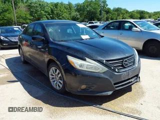 2016 Nissan Altima S z VIN 1N4AL3AP5GN332723, wystawiony jako IAAI lot #42226162 z przebiegiem 162 860 mil mil oraz . Historia ofert i sprzedaży dostępna na DreamBid. Obrazek 1.