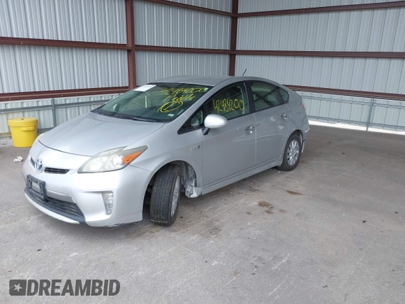 2013 Toyota Prius with VIN JTDKN3DP8D3043430, listed as a IAAI auction lot 42484200 with 247,835 mi miles and . Bid and sale history available at DreamBid. Image 17.