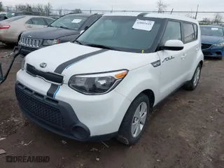 2016 Kia Soul with VIN KNDJN2A28G7849764, listed as a IAAI auction lot 42003449 with 1 mi miles. Bid and sale history available at carsss.com. Image 2.