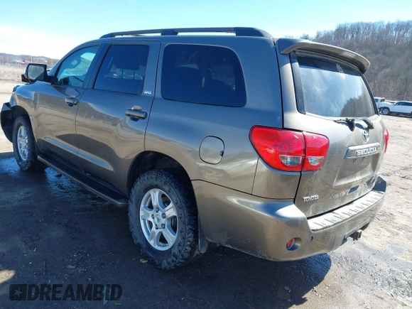 2010 Toyota Sequoia SR5 with VIN 5TDBY5G10AS027095, listed as a IAAI auction lot 41685335 with 1 mi miles. Bid and sale history available at carsss.com. Image 3.