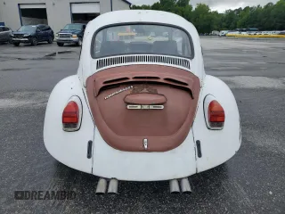 1971 Volkswagen Beetle with VIN 1112645978, listed as a Copart auction lot 56670805 with 348,183 mi miles and Clean title. Bid and sale history available at DreamBid. Image 6.