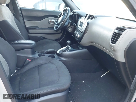 2016 Kia Soul with VIN KNDJN2A29G7851314, listed as a IAAI auction lot 42079025 with 137,247 mi miles. Bid and sale history available at carsss.com. Image 5.