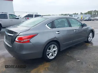 2015 Nissan Altima SL with VIN 1N4AL3AP2FN373339, listed as a IAAI auction lot 41506161 with 131,009 mi miles and . Bid and sale history available at DreamBid. Image 4.
