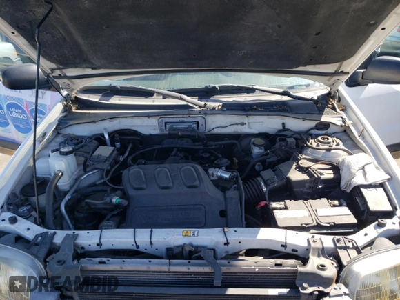 2004 Ford Escape XLS with VIN 1FMYU02184DA20455, listed as a Copart auction lot 73806544 with 322,565 mi miles and Clean Title. Bid and sale history available at DreamBid. Image 11.