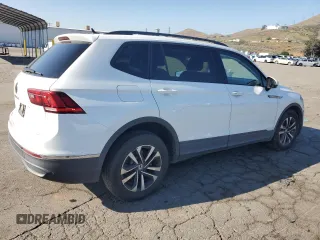 2022 Volkswagen Tiguan S with VIN 3VV1B7AXXNM120171, listed as a Copart auction lot 55880305 with 49,830 mi miles and Salvage title. Bid and sale history available at DreamBid. Image 3.