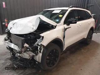 2022 Kia Sorento X-Line S z VIN 5XYRLDLC9NG118254, wystawiony jako IAAI lot #42109168 z przebiegiem 28 547 mil mil oraz . Historia ofert i sprzedaży dostępna na DreamBid. Obrazek 19.
