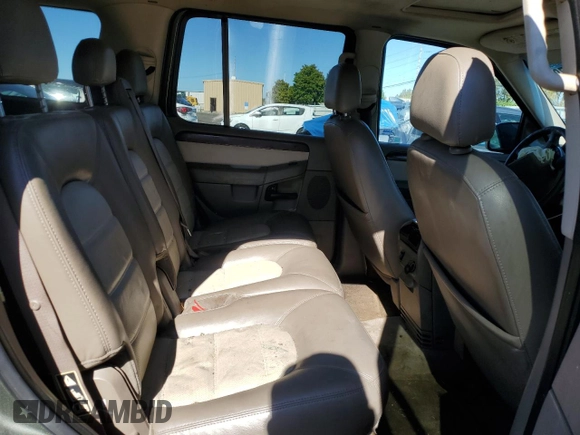 2003 Ford Explorer z VIN 1FMDU84W83ZA36002, wystawiony jako Copart lot #74583784 z przebiegiem 166 977 mil mil oraz Szkoda całkowita • Salvage title. Historia ofert i sprzedaży dostępna na DreamBid. Obrazek 11.