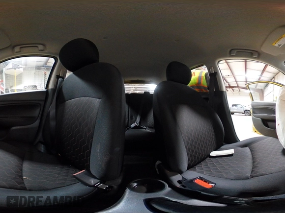 2024 Mitsubishi Mirage ES z VIN ML32AUHJ5RH032972, wystawiony jako IAAI lot #41755304 z przebiegiem 1 055 mil mil oraz . Historia ofert i sprzedaży dostępna na DreamBid. Obrazek 20.
