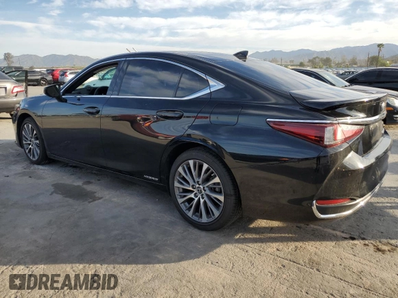 2021 Lexus ES with VIN 58ADA1C12MU008533, listed as a Copart auction lot 48121635 with 34,111 mi miles and Salvage Title. Bid and sale history available at carsss.com. Image 2.