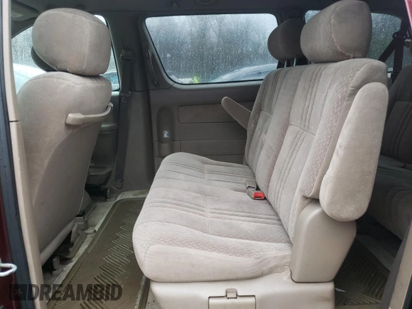 2002 Toyota Sienna CE with VIN 4T3ZF19C52U431330, listed as a Copart auction lot 84068574 with 150,758 mi miles and Salvage Title. Bid and sale history available at carsss.com. Image 11.