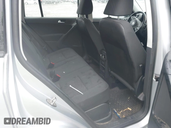 2017 Volkswagen Tiguan S with VIN WVGBV7AX4HK051172, listed as a IAAI auction lot 41843182 with 160,010 mi miles and . Bid and sale history available at DreamBid. Image 8.