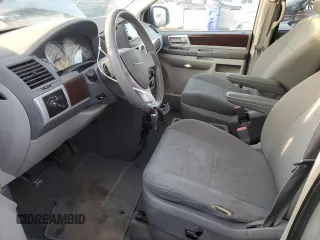 2010 Chrysler Town & Country Touring with VIN 2A4RR5D14AR293433, listed as a Copart auction lot 48035955 with 177,888 mi miles and Salvage Title. Bid and sale history available at carsss.com. Image 7.