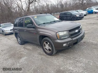 2008 Chevrolet TrailBlazer Fleet w/2FL with VIN 1GNDT13S082142965, listed as a IAAI auction lot 41179706 with 134,401 mi miles. Bid and sale history available at carsss.com. Image 1.