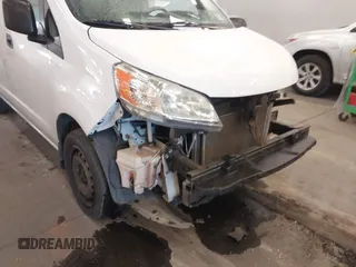 2019 Nissan NV200 S with VIN 3N6CM0KN5KK710594, listed as a IAAI auction lot 41425015 with 85,372 mi miles and . Bid and sale history available at DreamBid. Image 18.