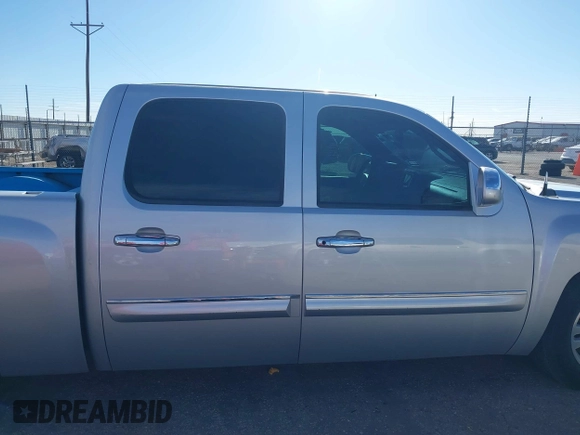 2013 Chevrolet Silverado 1500 LT with VIN 3GCPCSE07DG182002, listed as a IAAI auction lot 41917055 with 170,243 mi miles and . Bid and sale history available at DreamBid. Image 13.