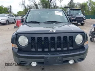 2015 Jeep Patriot Sport with VIN 1C4NJRBB3FD130331, listed as a IAAI auction lot 42075524 with 180,719 mi miles and . Bid and sale history available at carsss.com. Image 6.