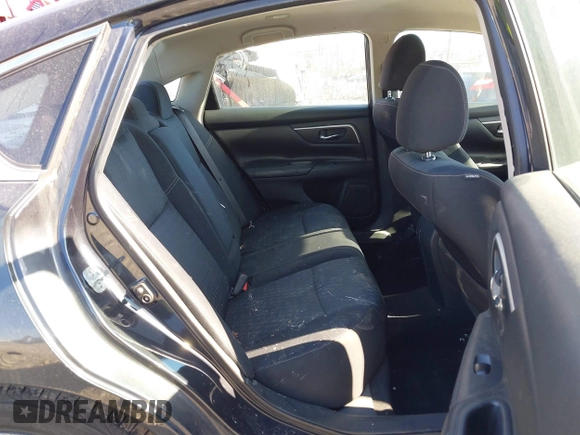 2018 Nissan Altima SR with VIN 1N4AL3AP9JC239996, listed as a IAAI auction lot 41822378 with 118,690 mi miles and . Bid and sale history available at carsss.com. Image 8.