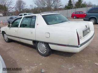 1996 Cadillac DeVille with VIN 1G6KD52Y9TU305784, listed as a IAAI auction lot 41933737 with 92,493 mi miles. Bid and sale history available at carsss.com. Image 3.