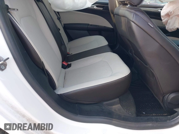 2020 Ford Fusion SE with VIN 3FA6P0HD5LR148104, listed as a IAAI auction lot 42049789 with 88,885 mi miles and . Bid and sale history available at DreamBid. Image 8.
