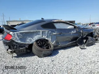 2021 Ford Mustang GT z VIN 1FA6P8CF0M5147552, wystawiony jako Copart lot #45904745 z przebiegiem Nie podano mil oraz Nie do naprawy. Historia ofert i sprzedaży dostępna na DreamBid. Obrazek 3.
