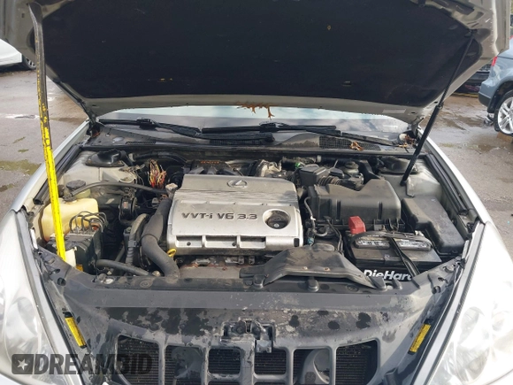 2005 Lexus ES 330 with VIN JTHBA30G055064200, listed as a IAAI auction lot 42048923 with 257,946 mi miles. Bid and sale history available at carsss.com. Image 10.