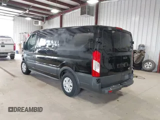 2018 Ford Transit with VIN 1FTYE1YM6JKA38498, listed as a IAAI auction lot 42522740 with 117,220 mi miles and . Bid and sale history available at DreamBid. Image 3.