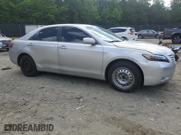 2008 Toyota Camry LE z VIN 4T1BE46K58U203850, wystawiony jako Copart lot #55837735 z przebiegiem 311 605 mil mil oraz Szkoda całkowita • Salvage title. Historia ofert i sprzedaży dostępna na DreamBid. Obrazek 4.