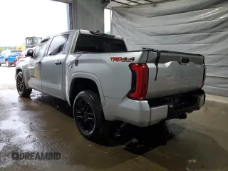 2022 Toyota Tundra SR5 with VIN 5TFLA5DB7NX042800, listed as a Copart auction lot 50119905 with 21,073 mi miles and Clean title. Bid and sale history available at DreamBid. Image 2.