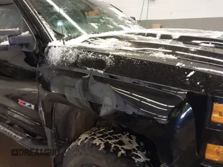 2019 Chevrolet Silverado 2500HD LTZ with VIN 1GC1KTEY6KF267304, listed as a IAAI auction lot 41394062 with 108,179 mi miles. Bid and sale history available at carsss.com. Image 6.