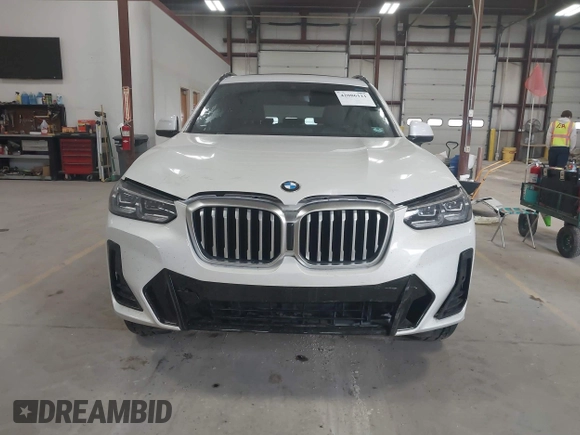 2022 BMW X3 xDrive30i with VIN 5UX53DP02N9K40520, listed as a IAAI auction lot 42086111 with 20,995 mi miles and . Bid and sale history available at DreamBid. Image 13.