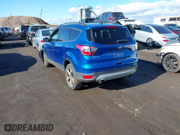 2017 Ford Escape SE with VIN 1FMCU9G91HUE28282, listed as a IAAI auction lot 41471957 with 23,552 mi miles. Bid and sale history available at carsss.com. Image 3.