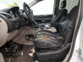2015 Chrysler Town & Country Limited Platinum with VIN 2C4RC1GG7FR617711, listed as a Copart auction lot 85091014 with 0 mi miles and Salvage Title. Bid and sale history available at carsss.com. Image 7.