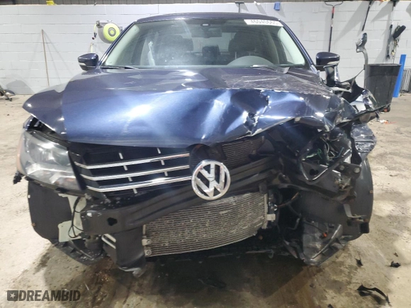 2013 Volkswagen Passat TDI SE w/Sunroof with VIN 1VWBN7A31DC040102, listed as a Copart auction lot 46040665 with 134,606 mi miles and Salvage Title. Bid and sale history available at carsss.com. Image 5.