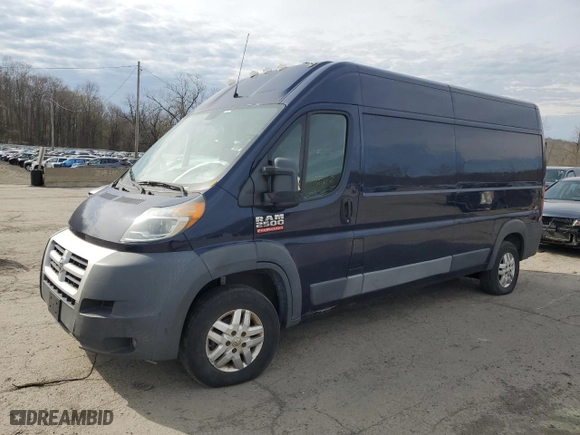 2015 Ram ProMaster Cargo Van with VIN 3C6TRVDD1FE508787, listed as a Copart auction lot 53852555 with 197,726 mi miles and Clean Title. Bid and sale history available at carsss.com. Image 1.