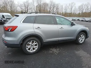 2015 Mazda CX-9 Sport with VIN JM3TB3BV6F0452598, listed as a Copart auction lot 45748945 with 78,517 mi miles and Clean Title. Bid and sale history available at carsss.com. Image 3.
