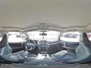 2017 Toyota 4Runner SR5 с VIN JTEBU5JR4H5423651, выставлен на аукционе Copart как лот 53654765 с пробегом 84 113 миль миль и Списание • Salvage title. История ставок и продаж доступна на DreamBid. Изображение 14.