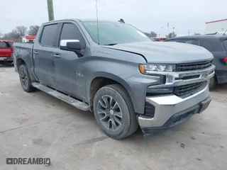 2021 Chevrolet Silverado 1500 LT with VIN 3GCPWCED5MG394350, listed as a IAAI auction lot 41371303 with NaN miles. Bid and sale history available at carsss.com. Image 1.