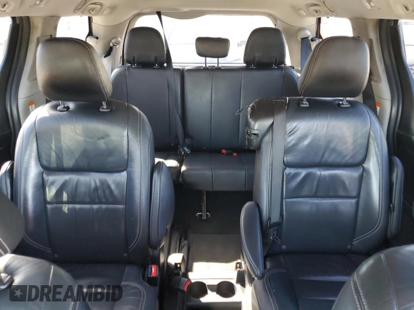2018 Toyota Sienna SE с VIN 5TDXZ3DC1JS951963, выставлен на аукционе Copart как лот 54760995 с пробегом 184 542 миль миль и Чистый • Clean title. История ставок и продаж доступна на DreamBid. Изображение 10.