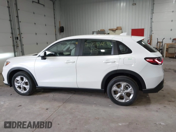 2024 Honda HR-V LX with VIN 3CZRZ2H38RM771818, listed as a IAAI auction lot 40751646 with 9,741 mi miles and . Bid and sale history available at DreamBid. Image 14.
