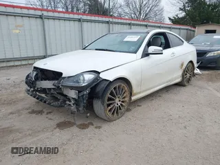 2013 Mercedes-Benz C 350 with VIN WDDGJ5HB4DF999472, listed as a IAAI auction lot 41487255 with 140,753 mi miles and . Bid and sale history available at DreamBid. Image 18.