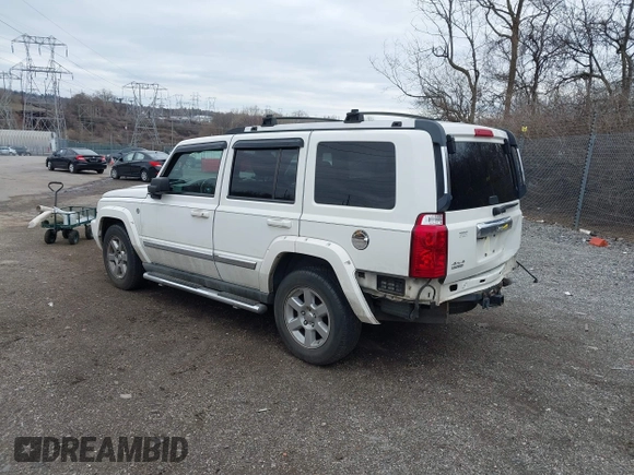 2008 Jeep Commander Limited with VIN 1J8HG58N58C236738, listed as a IAAI auction lot 41738525 with 130,740 mi miles. Bid and sale history available at carsss.com. Image 3.