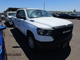 2023 Ram 1500 Tradesman z VIN 1C6RRFGG8PN620473, wystawiony jako IAAI lot #42571557 z przebiegiem 15 660 mil mil oraz . Historia ofert i sprzedaży dostępna na DreamBid. Obrazek 1.