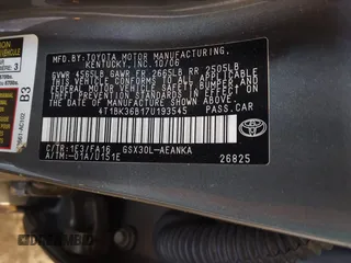 2007 Toyota Avalon XL z VIN 4T1BK36B17U193545, wystawiony jako IAAI lot #42202391 z przebiegiem 98 388 mil mil oraz . Historia ofert i sprzedaży dostępna na DreamBid. Obrazek 9.