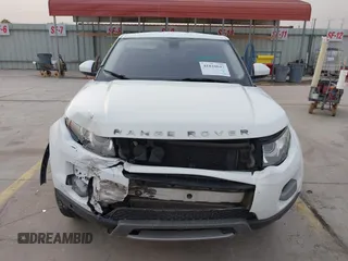 2015 Land Rover Range Rover Evoque Pure with VIN SALVN2BG2FH073984, listed as a IAAI auction lot 41820047 with 75,318 mi miles. Bid and sale history available at carsss.com. Image 13.