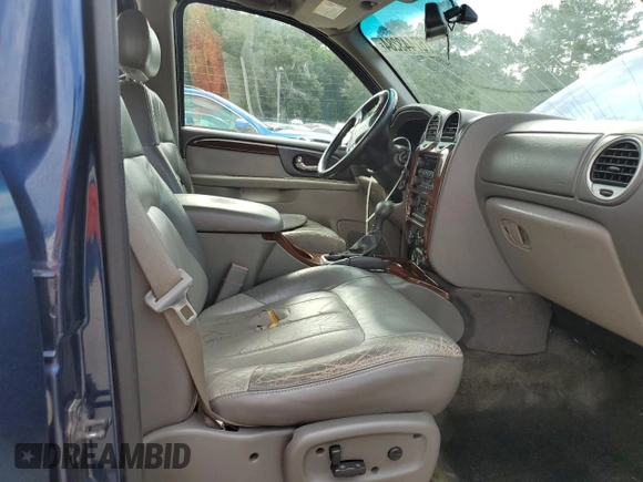 2002 GMC Envoy SLE with VIN 1GKDS13SX22484740, listed as a Copart auction lot 67443284 with 209,933 mi miles and Salvage Title. Bid and sale history available at carsss.com. Image 7.