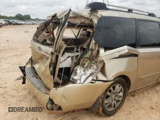 2008 Kia Sedona EX with VIN KNDMB233286203686, listed as a Copart auction lot 55553794 with 0 mi miles and Salvage Title. Bid and sale history available at carsss.com. Image 14.