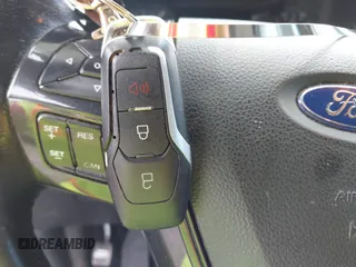 2017 Ford Explorer XLT с VIN 1FM5K7D89HGC74840, выставлен на аукционе IAAI как лот 42355508 с пробегом 168 653 миль миль и . История ставок и продаж доступна на DreamBid. Изображение 11.
