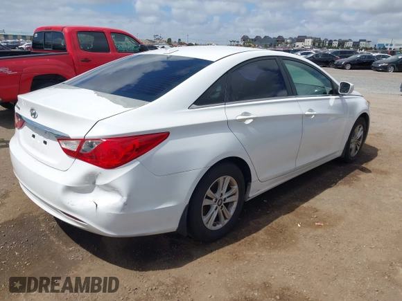 2013 Hyundai Sonata GLS with VIN 5NPEB4AC8DH570451, listed as a IAAI auction lot 41920296 with 136,123 mi miles and . Bid and sale history available at carsss.com. Image 4.