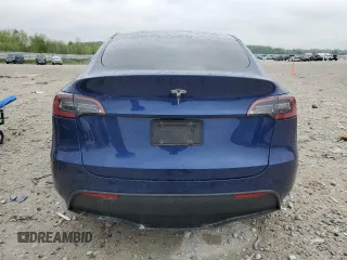2024 Tesla Model Y Long Range с VIN 7SAYGDEE8RA226229, выставлен на аукционе Copart как лот 56722755 с пробегом Не указан миль и Списание • Salvage title. История ставок и продаж доступна на DreamBid. Изображение 6.